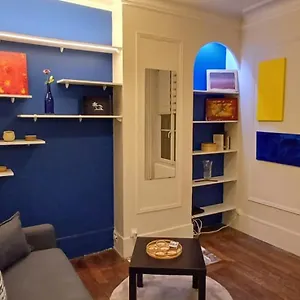 17 Batignoles Appartement Paris